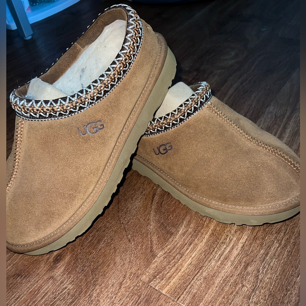Ugg Tasman